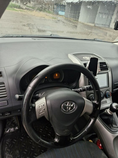 Toyota Auris 2008 год Днестровск Днестровск - изображение 3