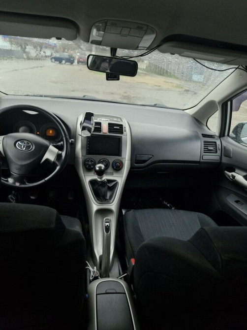 Toyota Auris 2008 год Днестровск Днестровск - изображение 8
