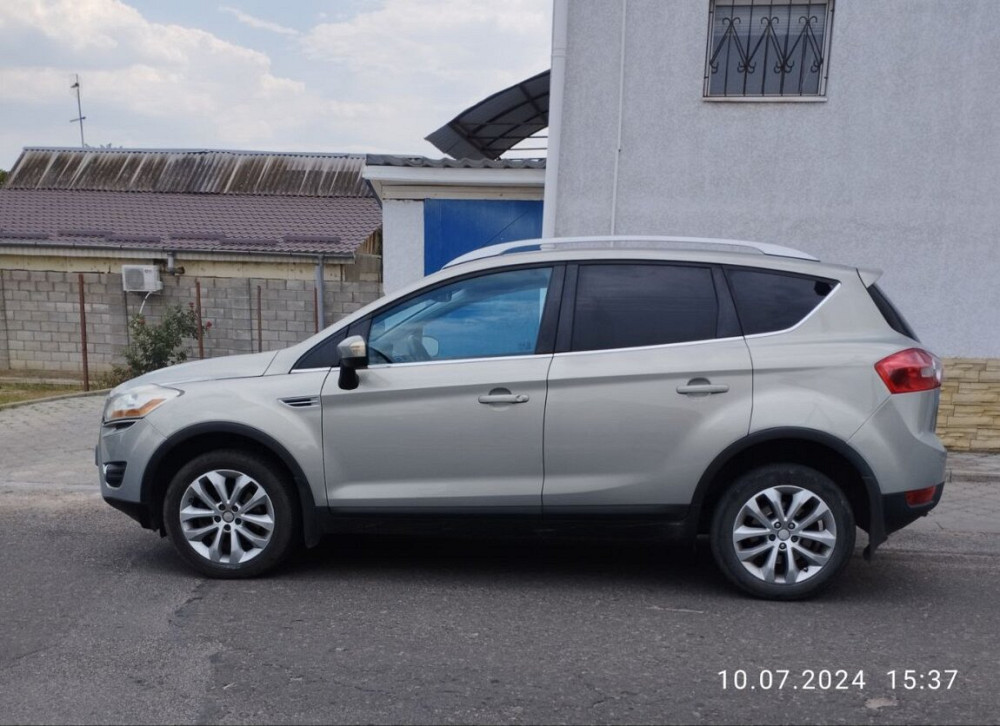 Ford Kuga 2009 год Тирасполь Тирасполь - изображение 5