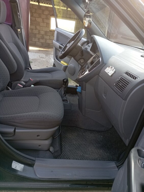 Kia Carens 2004 год Тирасполь Тирасполь - изображение 3