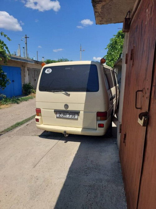Volkswagen Transporter 2000 год Бендеры Бендеры - изображение 3
