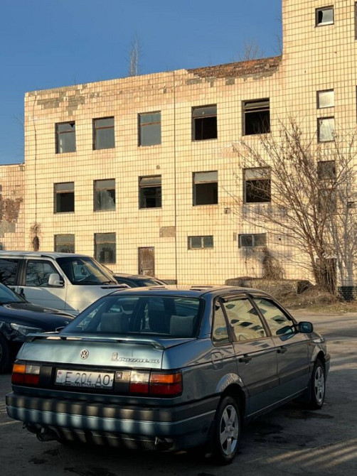 Volkswagen Passat 1990 год Дубоссары Дубоссары - изображение 5
