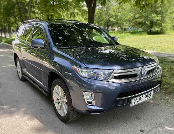 Toyota Highlander 2011 год Бендеры Бендеры