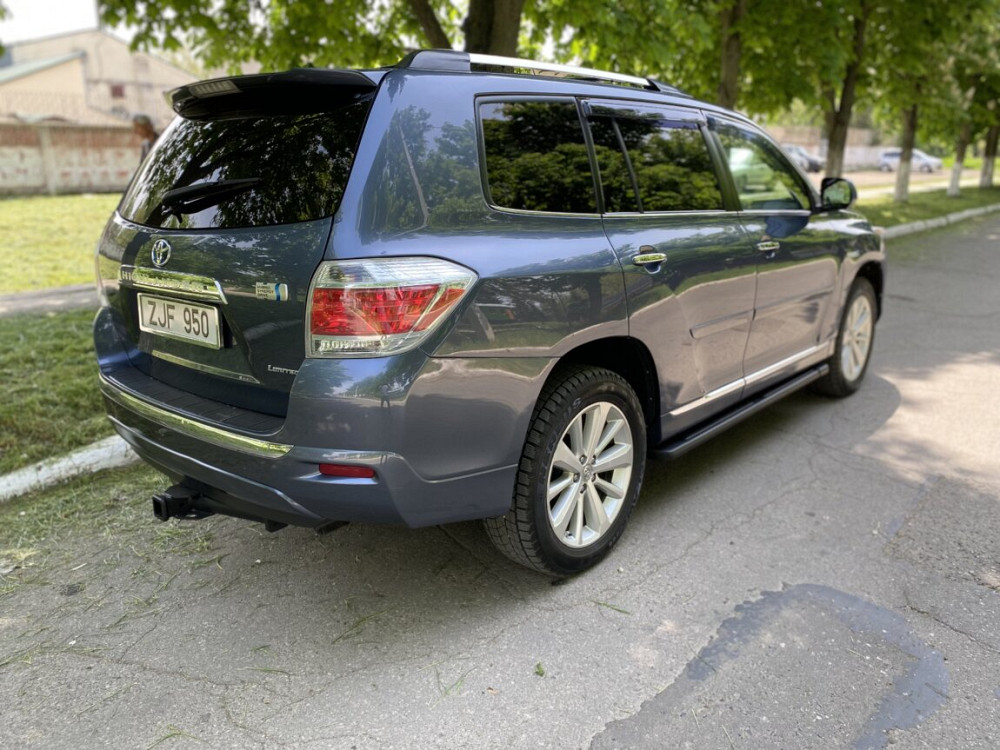 Toyota Highlander 2011 год Бендеры Бендеры - изображение 3