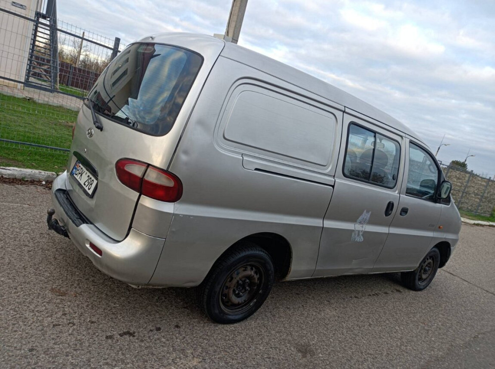 Hyundai H-1 1999 год Новые Анены Новые Анены - изображение 1