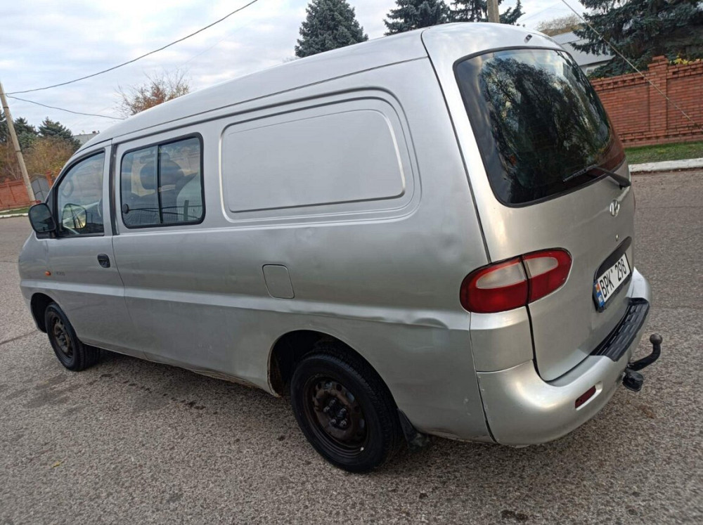 Hyundai H-1 1999 год Новые Анены Новые Анены - изображение 8