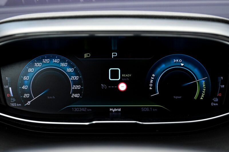 Peugeot 3008 2021 год Кишинёв Кишинёв - изображение 3