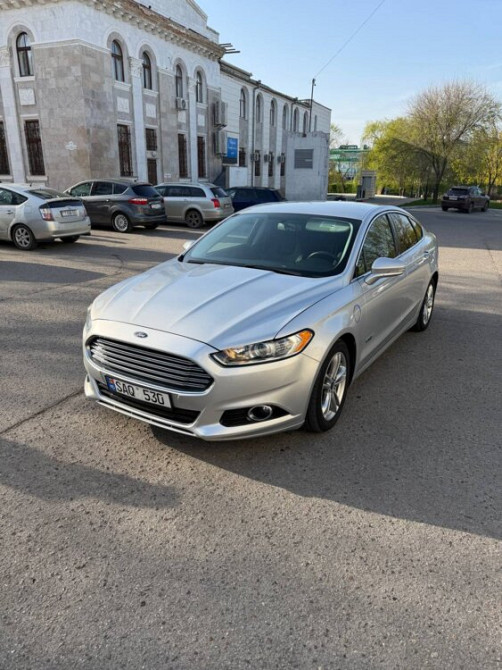 Ford Fusion 2015 an Chişinău Chişinău - fotografie 2