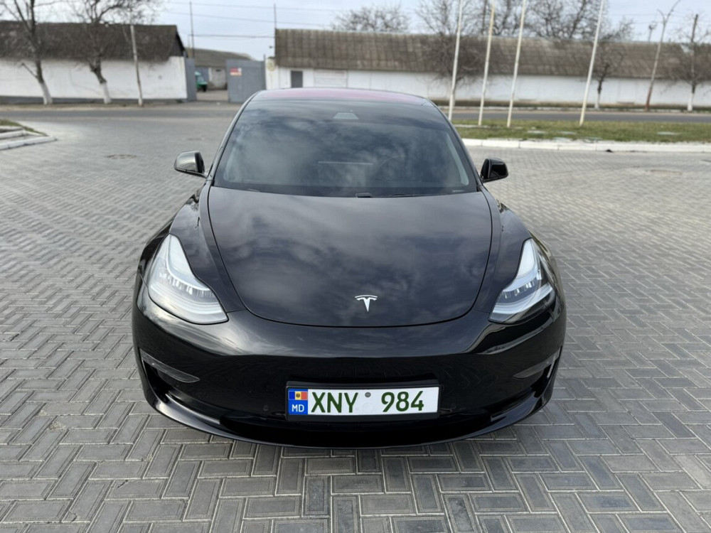 Tesla Model 3 2018 год Новые Анены Новые Анены - изображение 2
