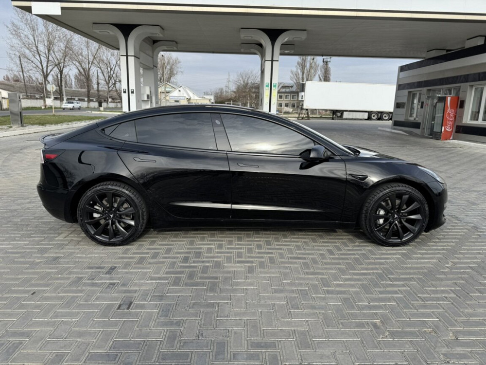 Tesla Model 3 2018 год Новые Анены Новые Анены - изображение 5
