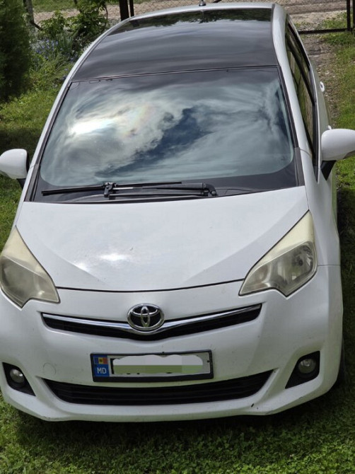 Toyota Verso 2012 год Кишинёв Кишинёв - изображение 3