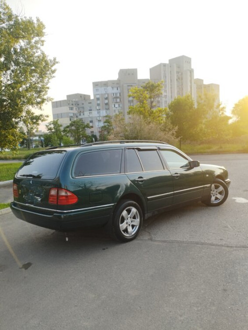Mercedes E-Class 1998 год Тирасполь Тирасполь - изображение 1