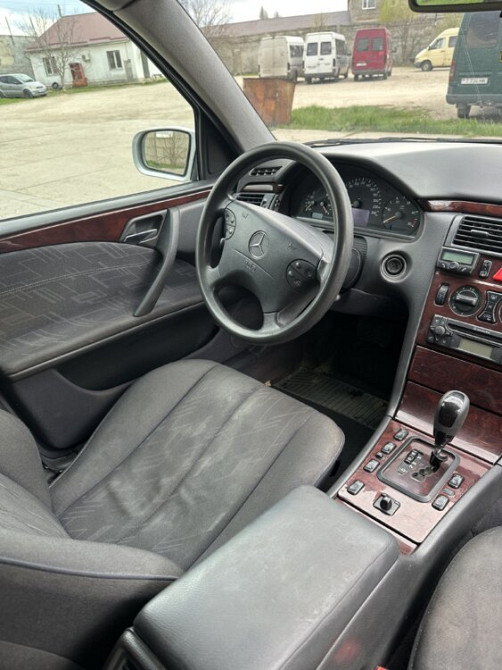 Mercedes E-Class 2002 год Тирасполь Тирасполь - изображение 10