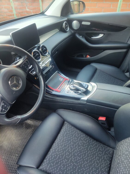 Mercedes GLC 2018 год Новые Анены Новые Анены - изображение 9