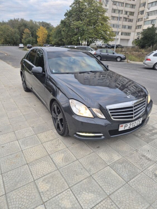 Mercedes E-Class 2011 год Рыбница Рыбница - изображение 8
