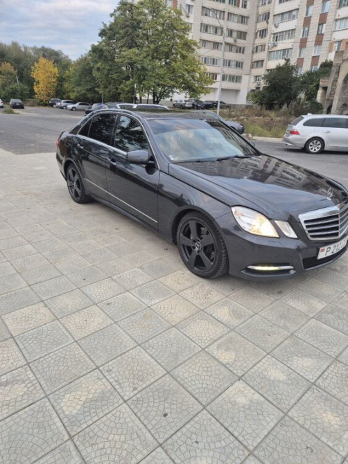 Mercedes E-Class 2011 год Рыбница Рыбница - изображение 3