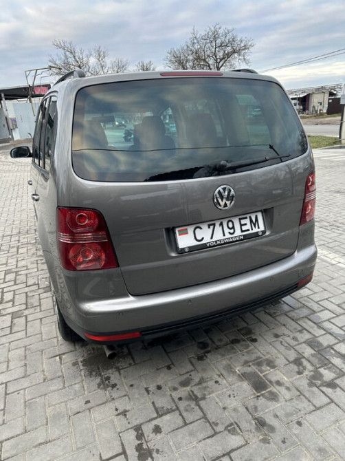 Volkswagen Touran 2007 год Слободзея Слободзея - изображение 2