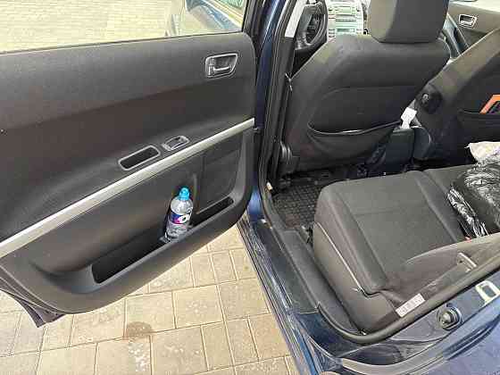Toyota Corolla Verso 2005 год Кишинёв Кишинёв