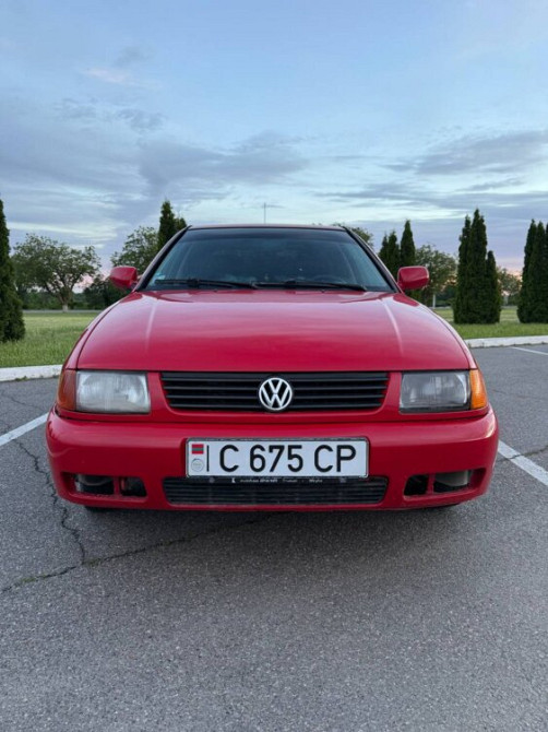 Volkswagen Polo 1998 год Терновка Терновка - изображение 1