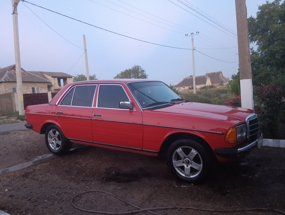 Mercedes W123 1978 год Тирасполь Тирасполь - изображение 3