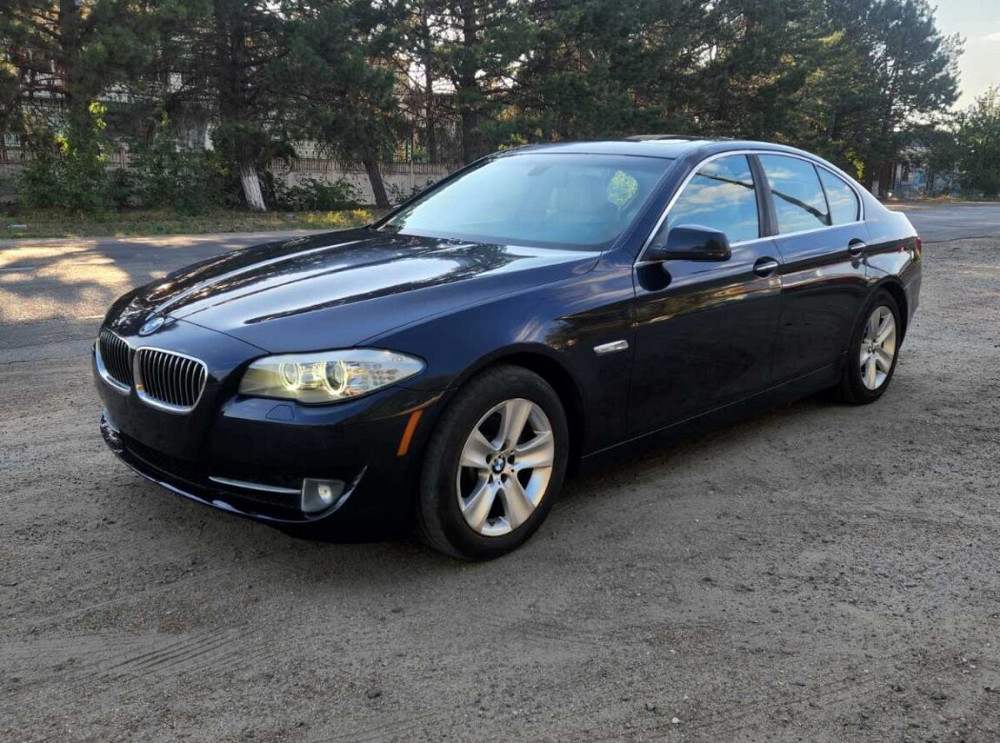 BMW 5 Series 2013 год Слободзея Слободзея - изображение 1