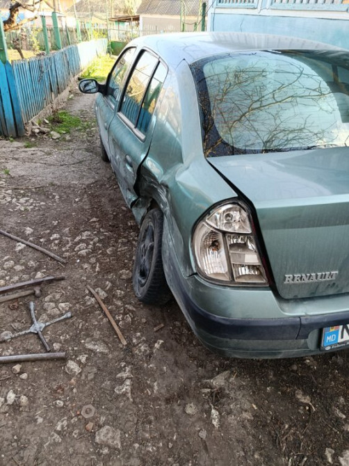 Renault Symbol 2006 год Резина Резина - изображение 3
