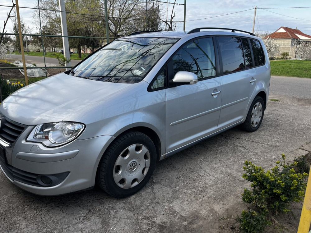 Volkswagen Touran 2008 год Тирасполь Тирасполь - изображение 1