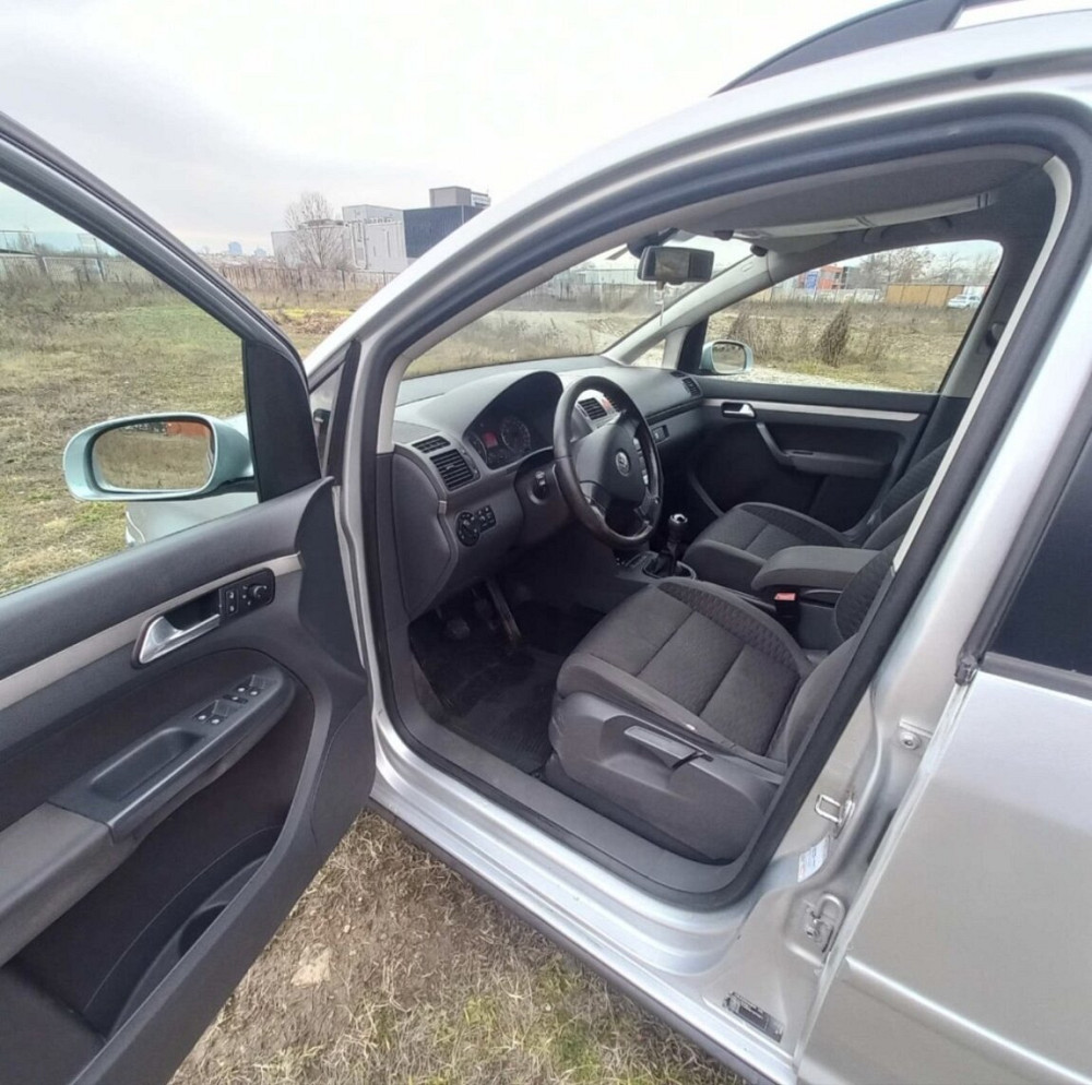 Volkswagen Touran 2008 год Тирасполь Тирасполь - изображение 9