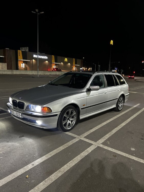 BMW 5 Series 2003 год Бельцы Бельцы - изображение 2