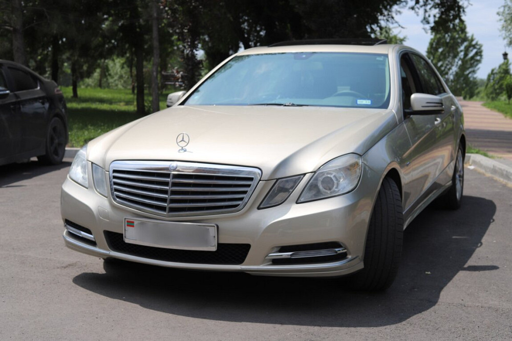 Mercedes E-Class 2011 год Тирасполь Тирасполь - изображение 1