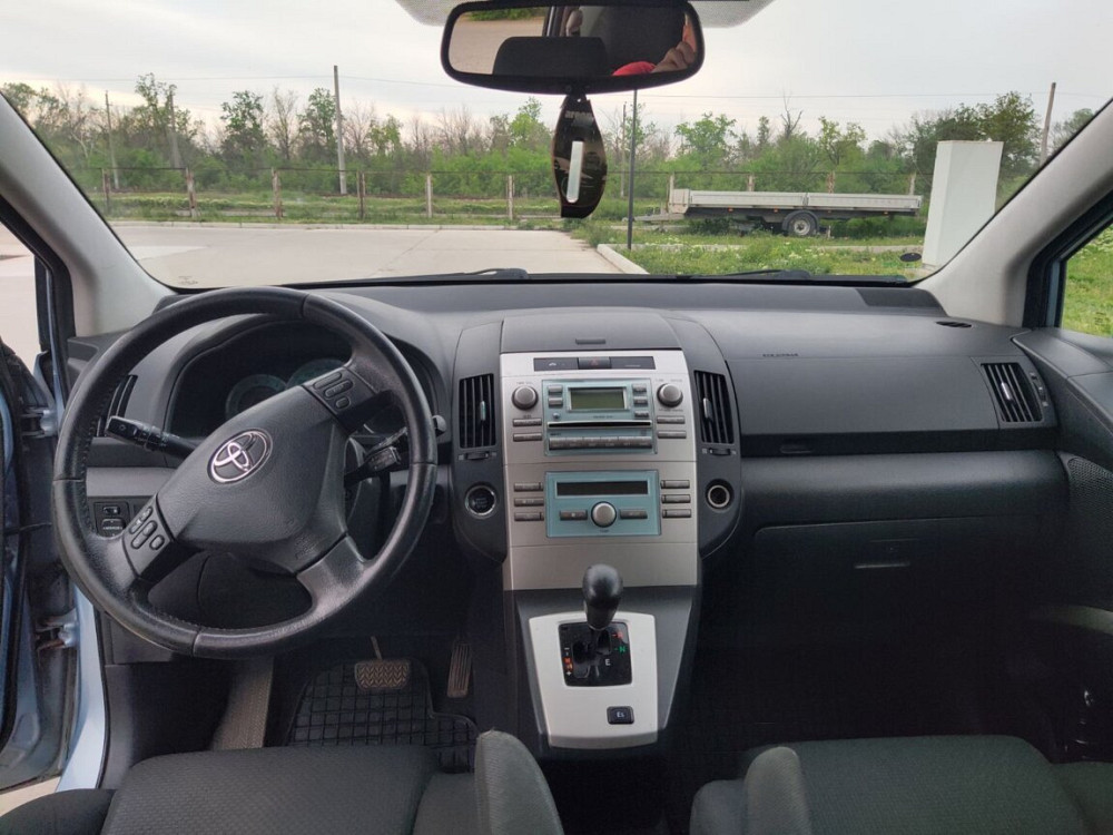 Toyota Corolla Verso 2004 год Тирасполь Тирасполь - изображение 4