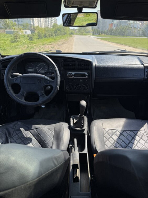 Volkswagen Passat 1994 an Tiraspol Tiraspol - fotografie 5