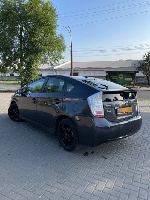 Toyota Prius 2010 год Бельцы Бельцы - изображение 2