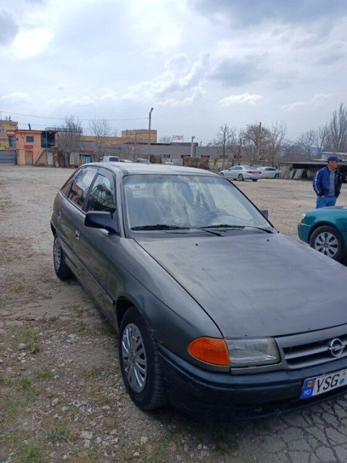 Opel Astra 1992 год Кишинёв Кишинёв - изображение 1