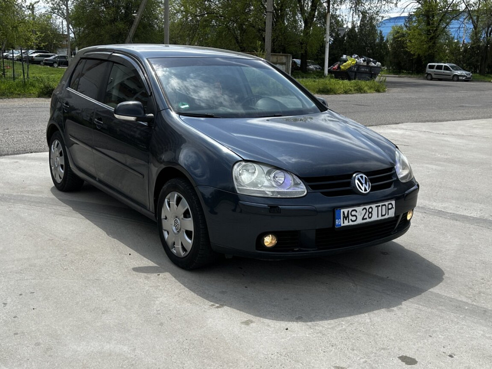 Volkswagen Golf 2008 an Tiraspol Tiraspol - fotografie 2