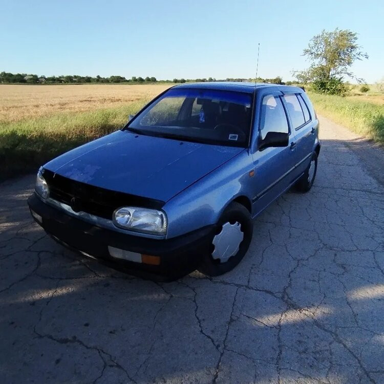 Volkswagen Golf 1993 год Слободзея Слободзея - изображение 6