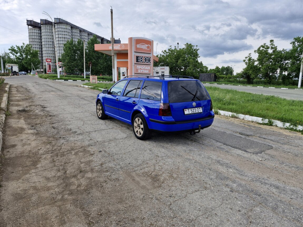 Volkswagen Golf 2000 год Бендеры Бендеры - изображение 2