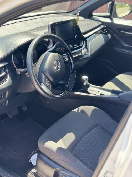 Toyota C-HR 2023 an Tiraspol Tiraspol - fotografie 10