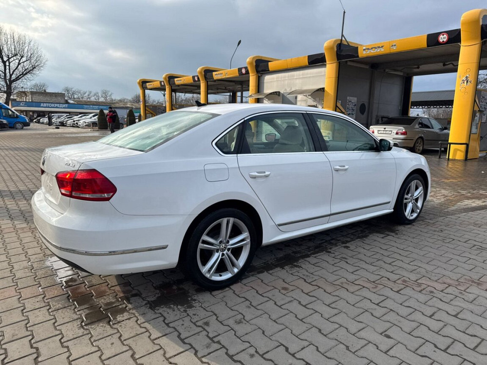 Volkswagen Passat 2013 год Тирасполь Тирасполь - изображение 8