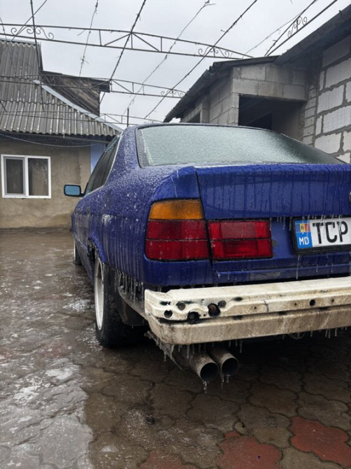BMW 5 Series 1994 год Днестровск Днестровск - изображение 2