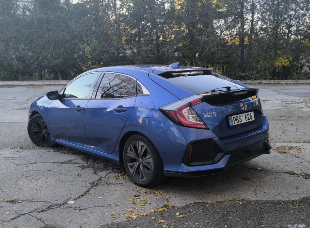 Honda Civic 2018 год Тирасполь Тирасполь - изображение 2