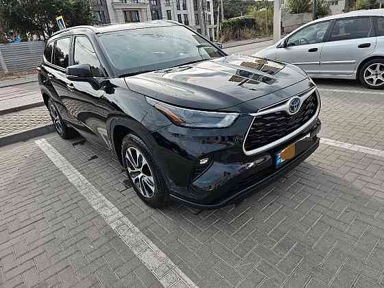 Toyota Highlander 2022 год Кишинёв Кишинёв