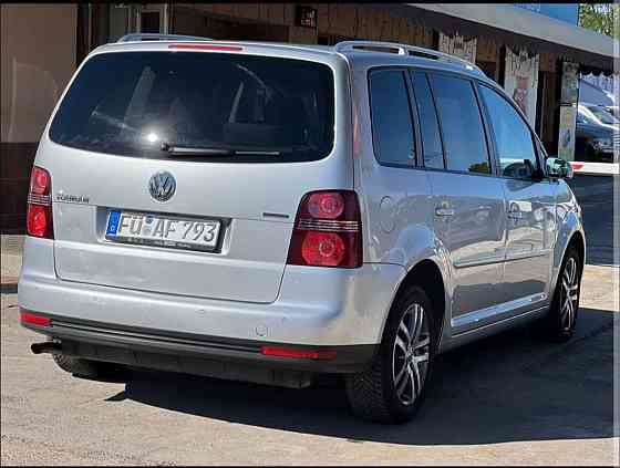 Volkswagen Touran 2008 год Тирасполь Тирасполь