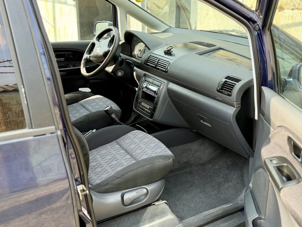 Seat Alhambra 2000 an Tiraspol Tiraspol - fotografie 5