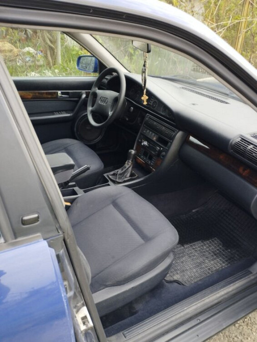 Audi A6 1995 год Суклея Суклея - изображение 4