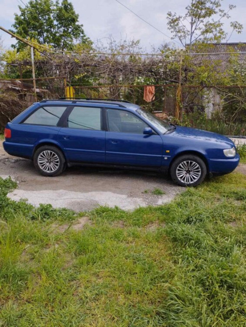 Audi A6 1995 год Суклея Суклея - изображение 3