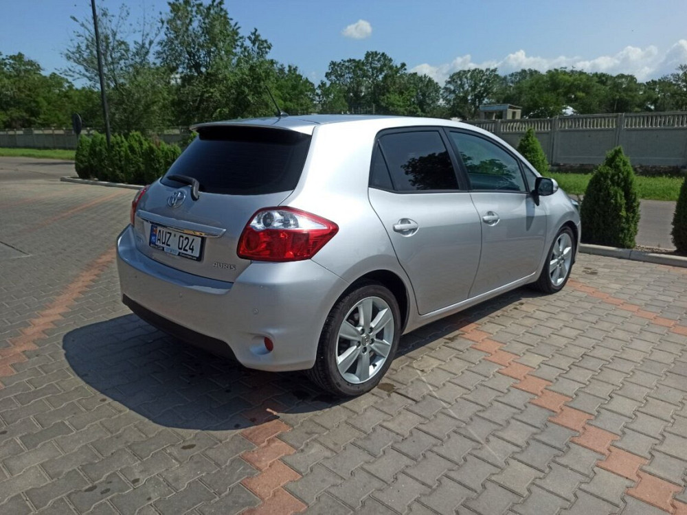 Toyota Auris 2011 год Тирасполь Тирасполь - изображение 3