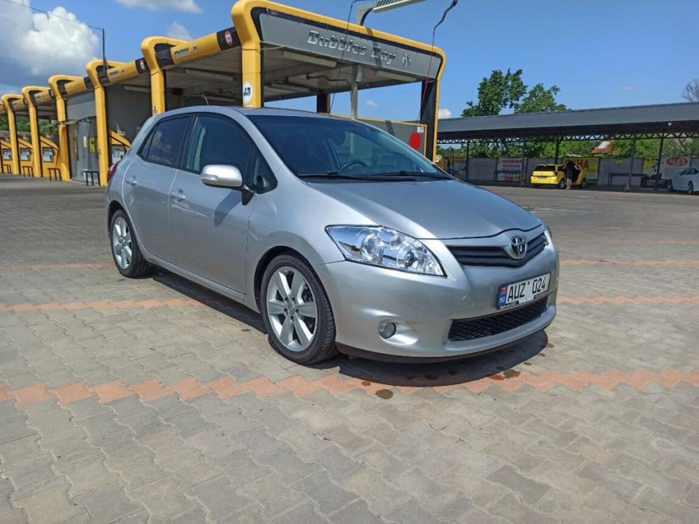 Toyota Auris 2011 год Тирасполь Тирасполь - изображение 9