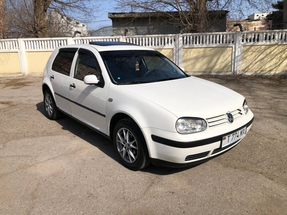 Volkswagen Golf 1998 год Бендеры Бендеры - изображение 1