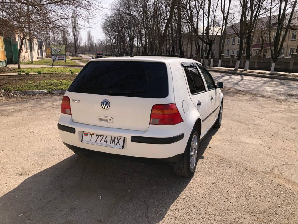 Volkswagen Golf 1998 год Бендеры Бендеры - изображение 9